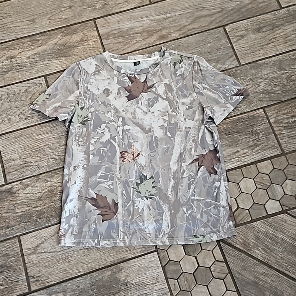 Camo T Shirt Size Medium